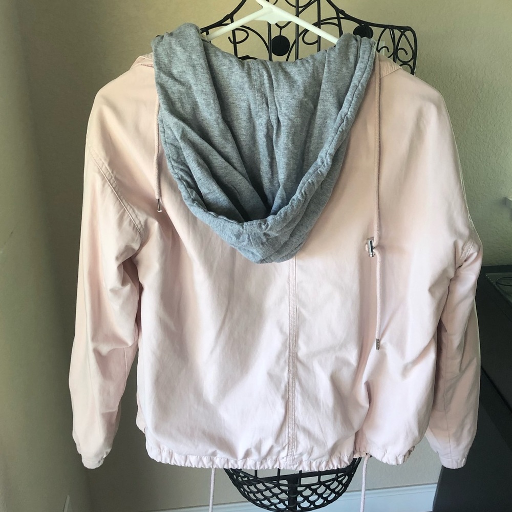 Pink Jacket - Picture 4 of 4